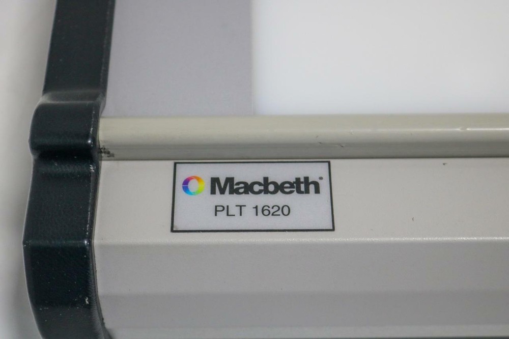 Macbeth PLT 1620 Multi-Purpose Light Box
