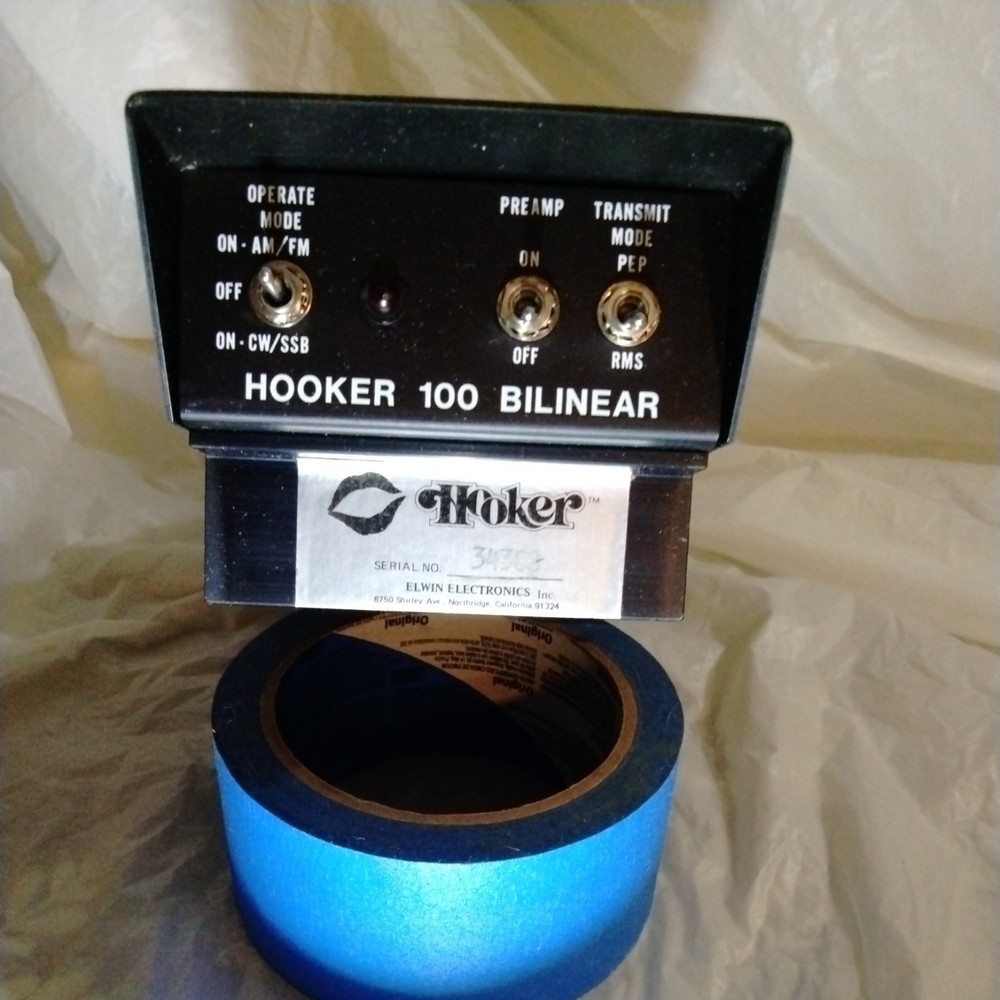 Hooker 100 Watt Amp
