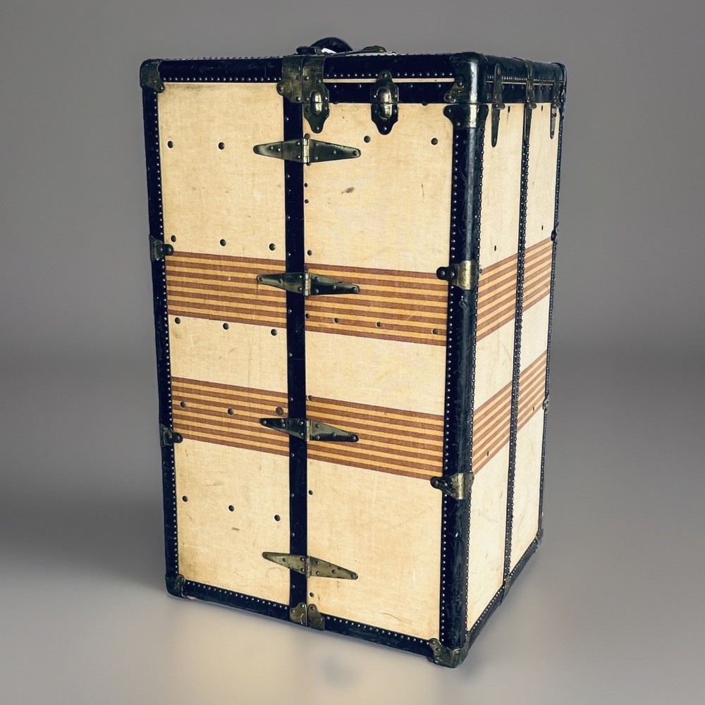 ANTIQUE OSHKOSH WARDROBE STEAMER TRUNK