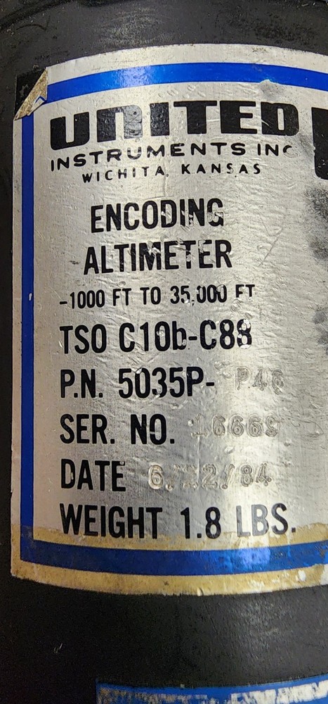 KEA 130 Encoding Altimeter pn: 5035P-P46