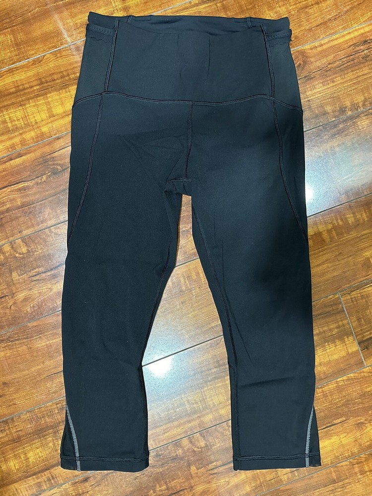 lululemon crop leggings black size 4