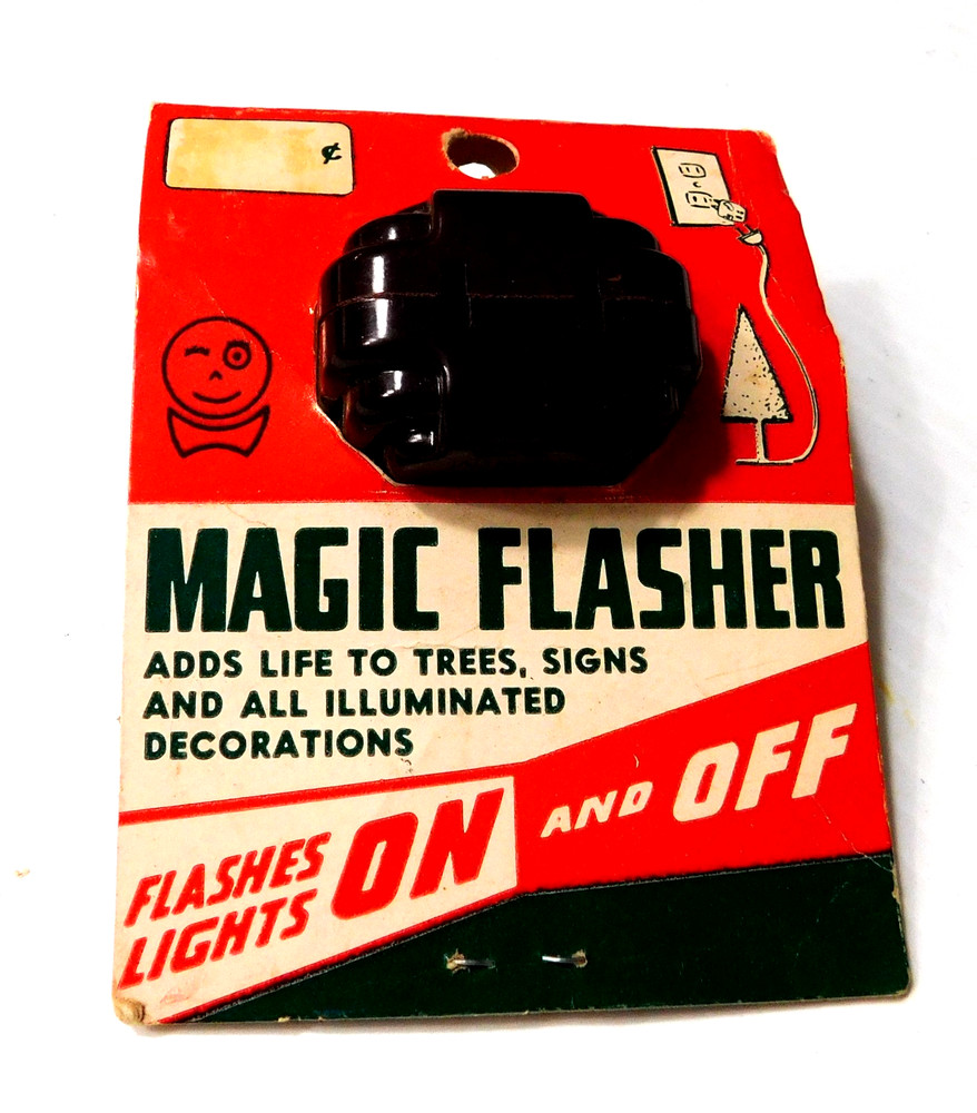 1960'S BAKELITE "WINKER" MAGIC FLASHER LIGHT ACCESSORY - ORIGINAL PACKAGING