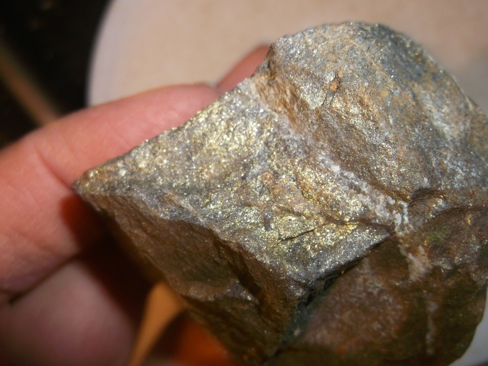 Gold, silver, copper, 113 grams samples ,ore high grade .