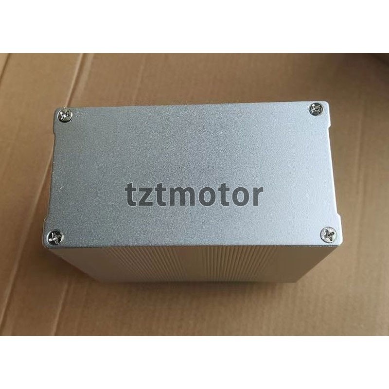 BNC/SMA Frequency Divider Square Wave Distributor Amplifier + 8 Channel Output