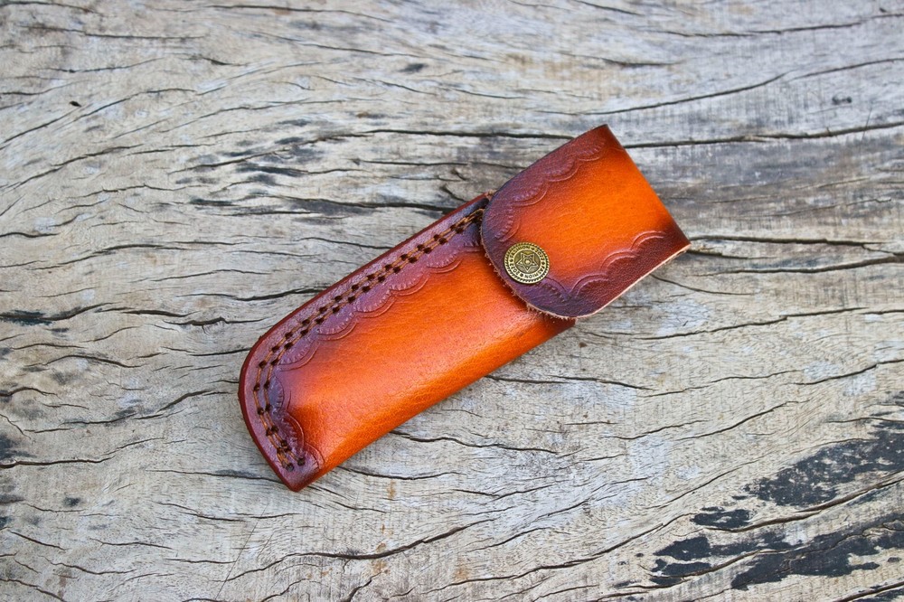 Leaf Design Beautiful handmade Damascus steel folding knife