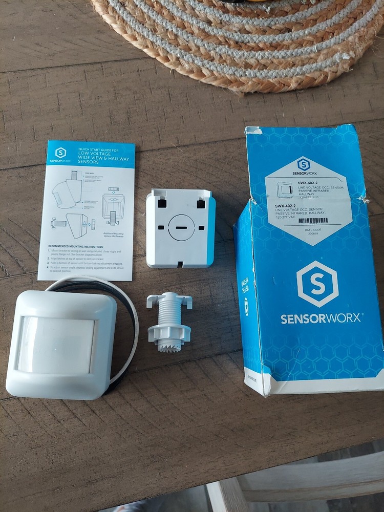SensorWorx SWX-402-2  Occupancy Sensor Passive Infrared Hallway