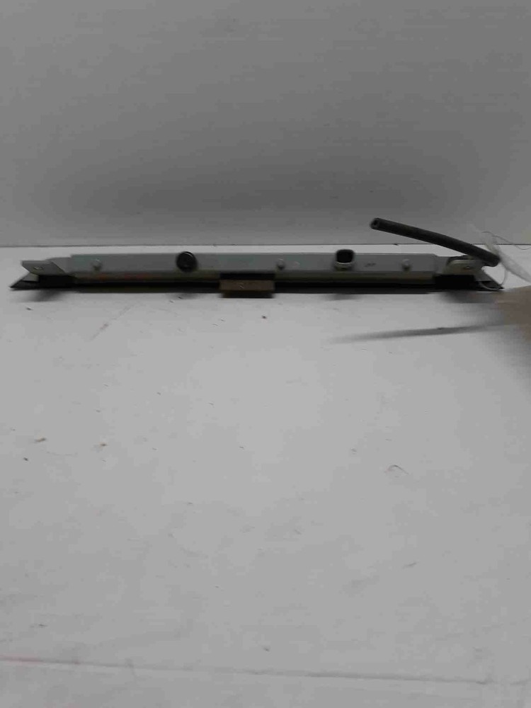 2005 CHEVY EQUINOX 3rd Brake Light Avoidance Lamp