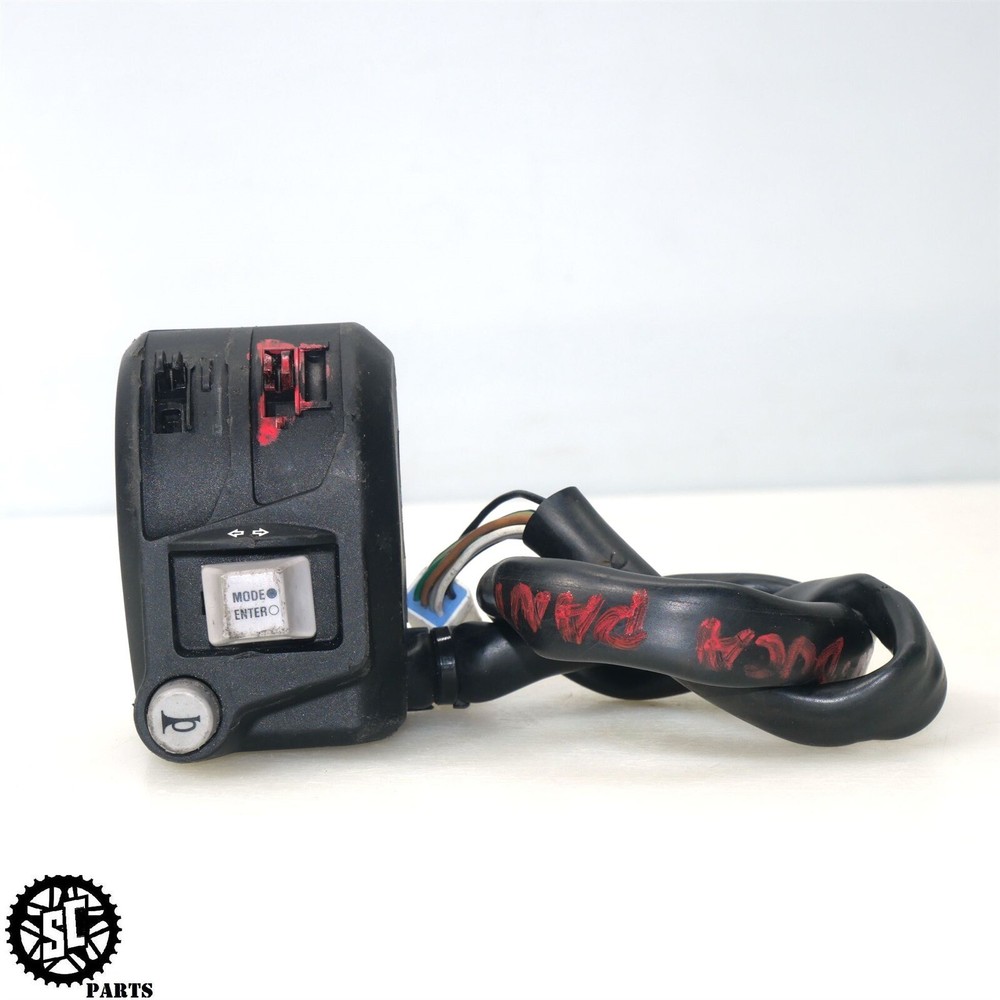 20-23 DUCATI PANIGALE V2 LEFT CONTROL SWITCH