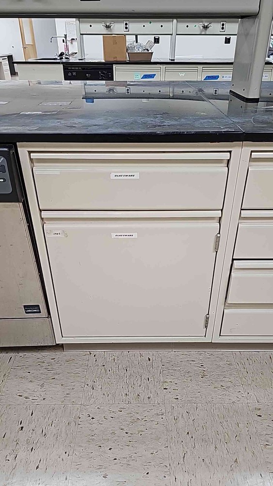 30" Cabinet(5399aa)