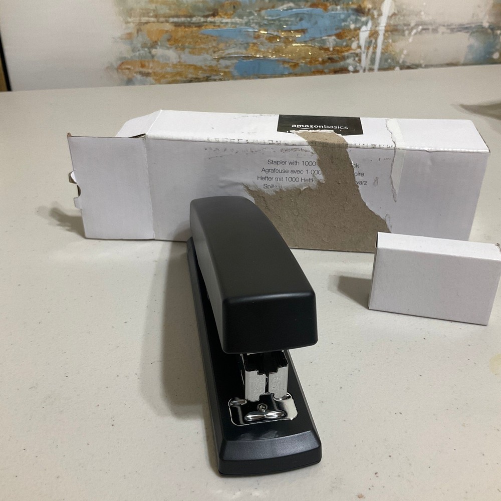 Amazon Basics Stapler with 1000 Staples, 25 Sheet Capacity, Non-Slip, Black
