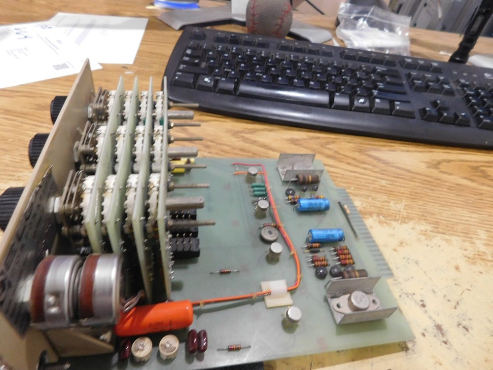 Elgar Model: 401V-114 Oscillator Plug-In Module.