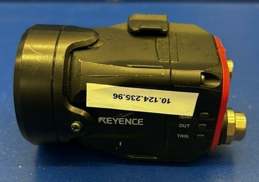 Keyence  IV-500MA Vision Sensor Standard Range Monochrome Automatic Focus