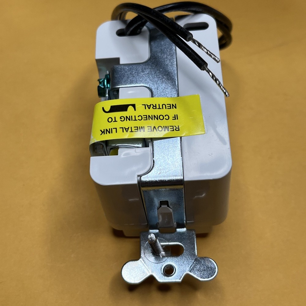 NEW AcuityControls WSX WH Wall Sensor Switch 120/277VAC 216RF4 Plate Included