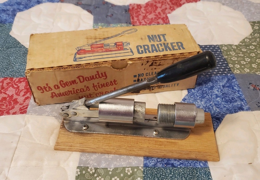 Vintage Gem Dandy Nut Cracker In Box Works Great