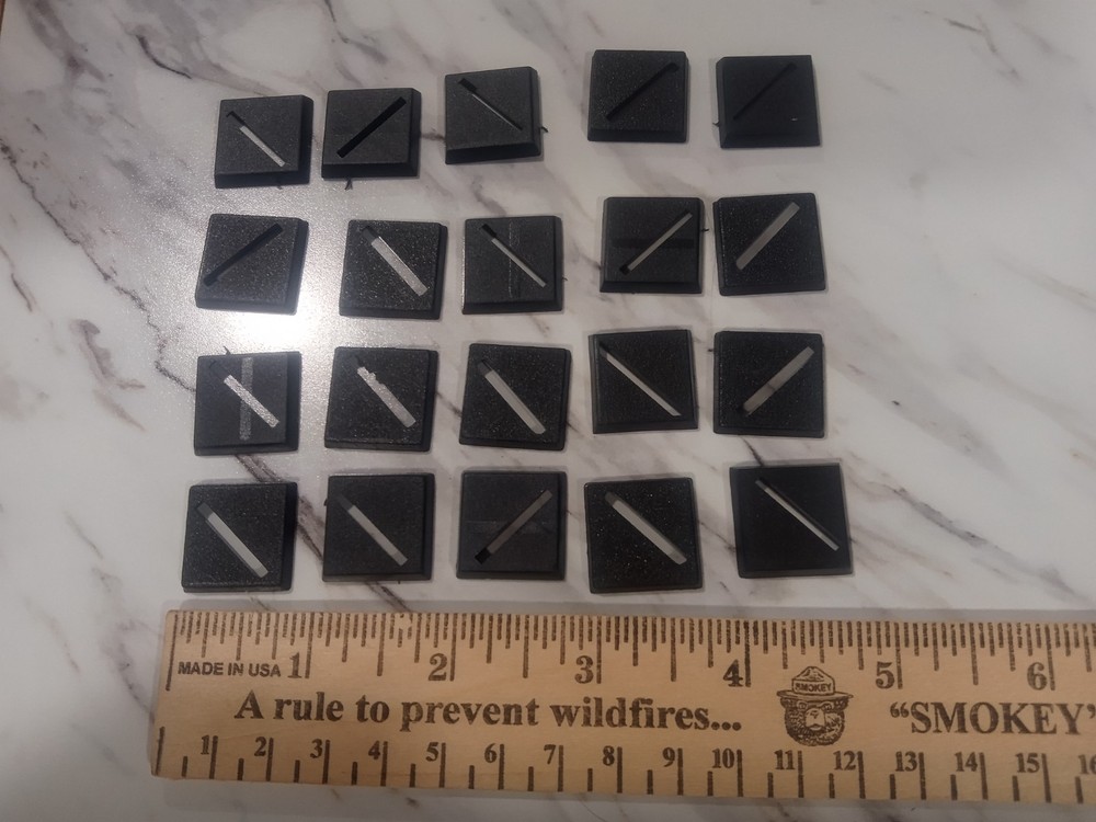 20mm Miniature Square Base x 20