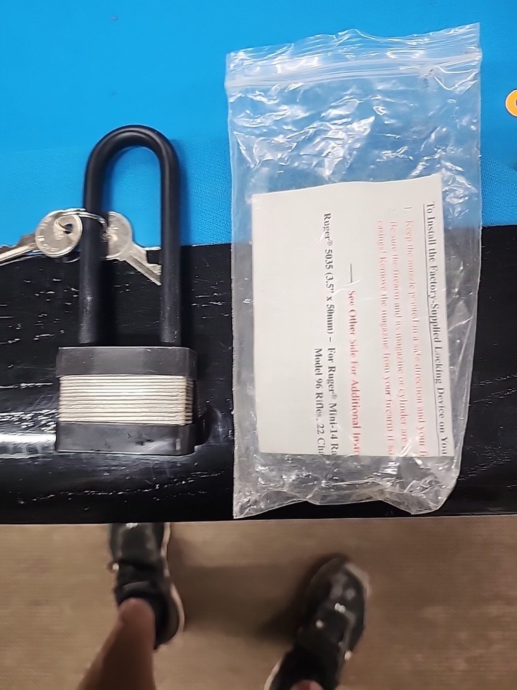 NEW Ruger Gun Lock with 2 keys Padlock Type Model 5035A