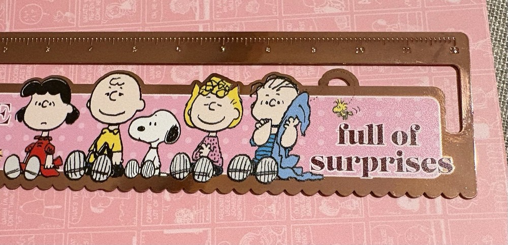 Peanuts Snoopy Metal Ruler/bookmark. * Original Package