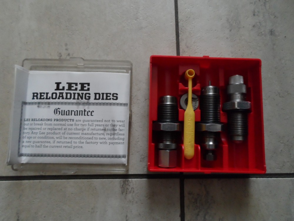 Lee Reloading 3 Die Carbide Set .40 Caliber Smith & Wesson 90799