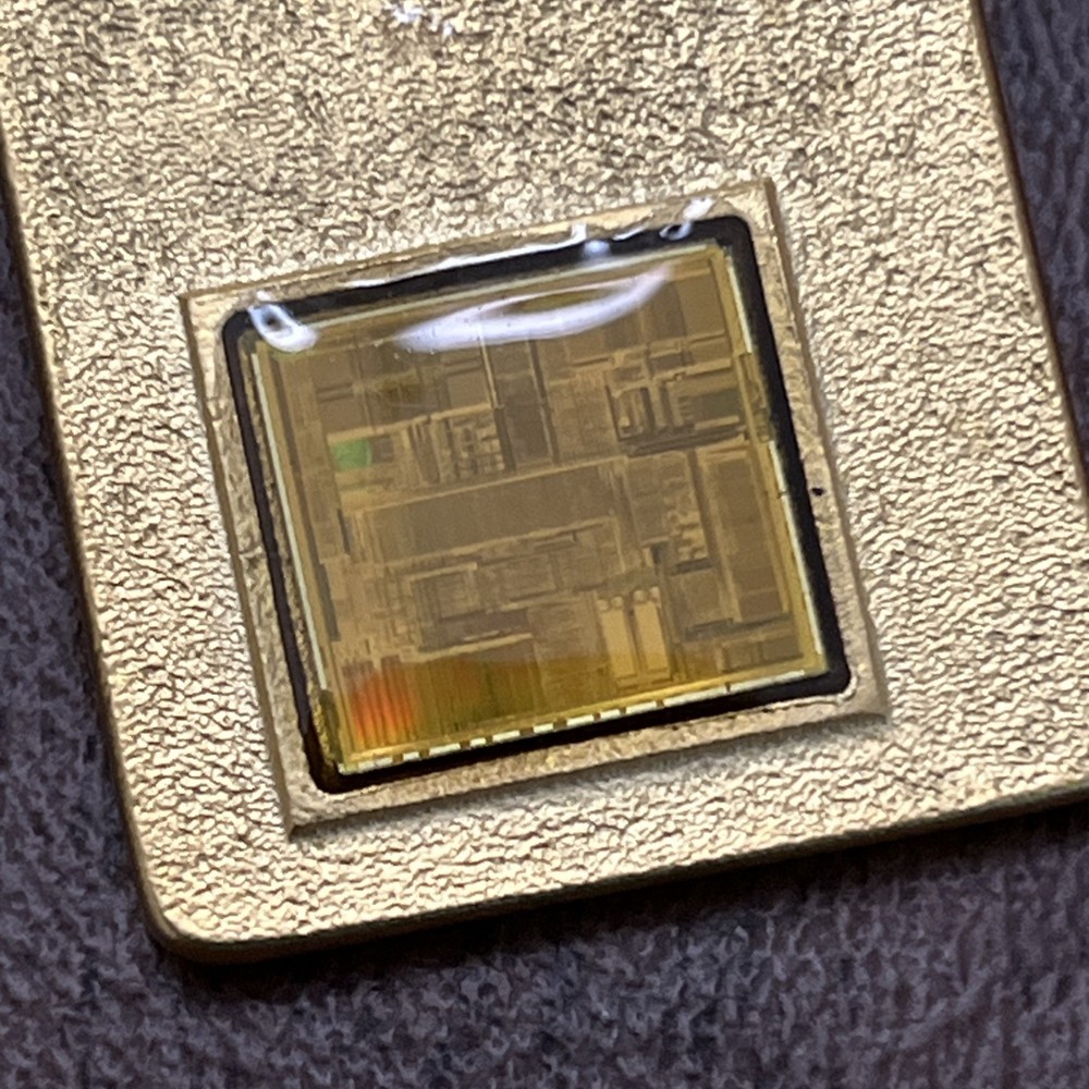 Vintage Intel Inside Pentium Processor Keychain With Actual CPU Chip 1993