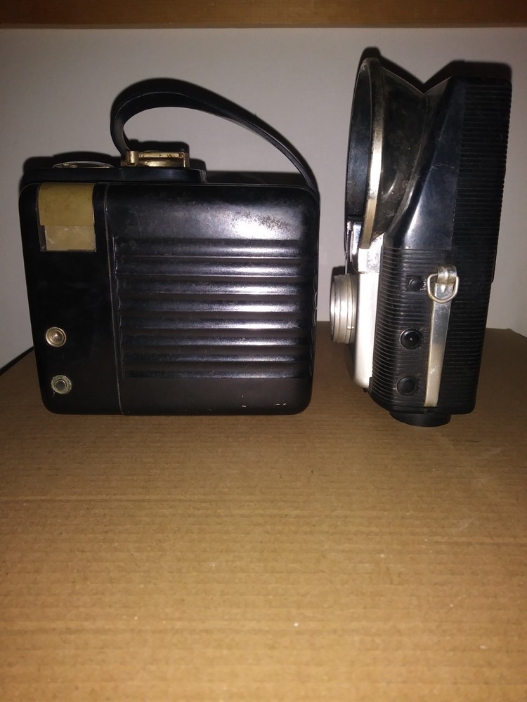 Kodak Brownie Hawkeye Flash & Starflash - Untested