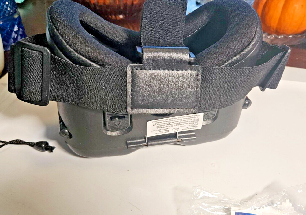 Dream Vision Virtual Reality Smartphone Headset Bauhn