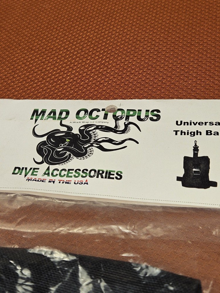 Mad Octopus Universal Dive Thigh Bag