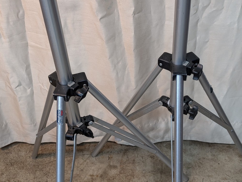 Bogen/Manfrotto 3078 (004) Retractable 13' Pro Light Stand, 4 Section