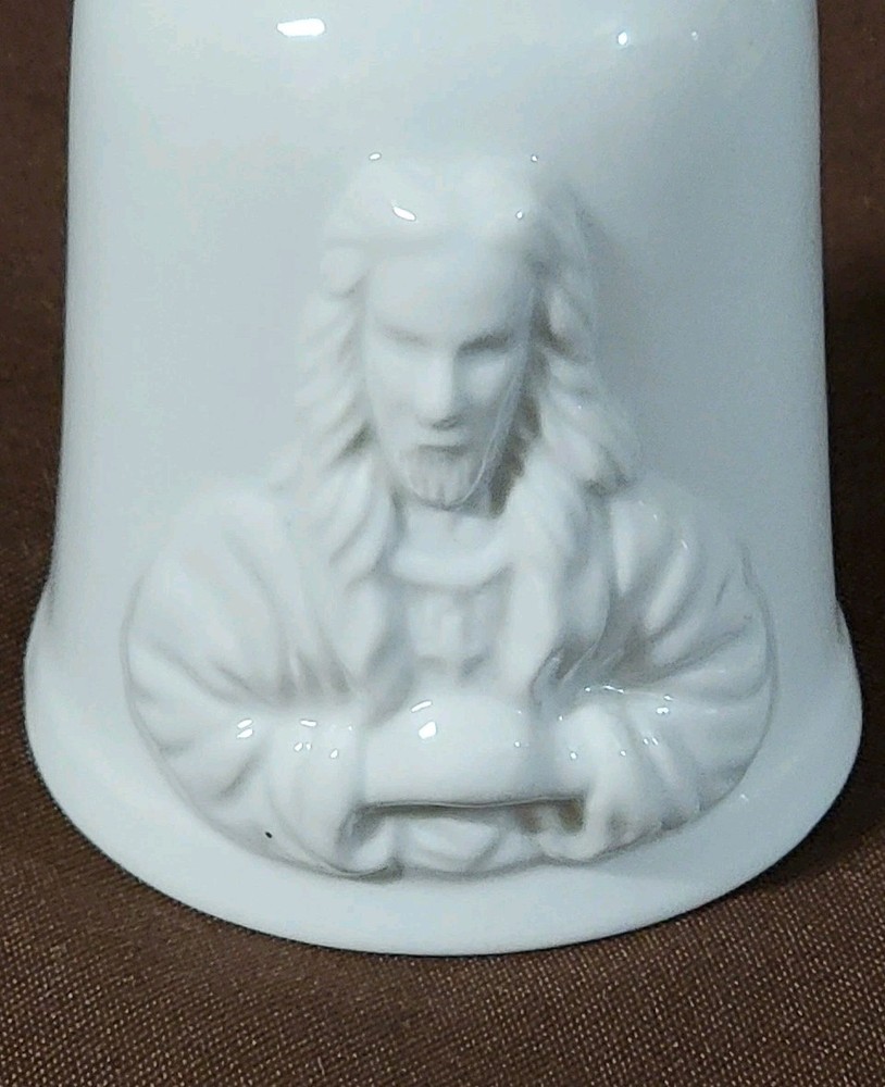 Vintage Jesus Bell White