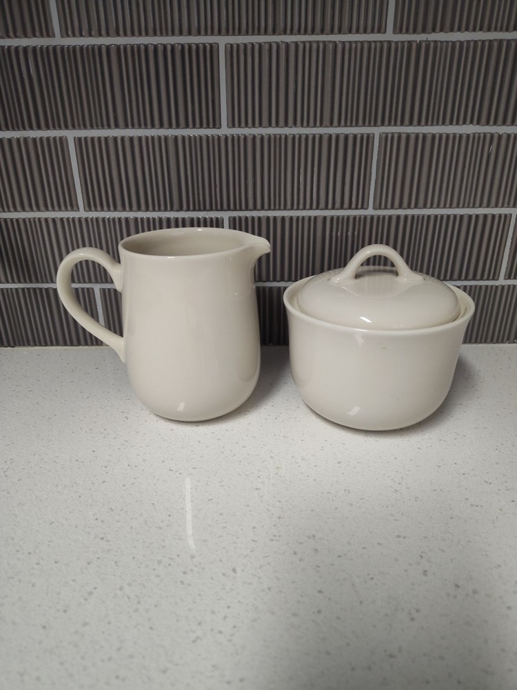 Corning Corelle SANDSTONE Sugar Bowl Creamer pitcher beige