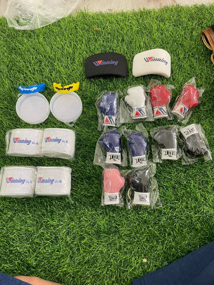 CUSTOM ORDER GLOVES(AND OR SET)
