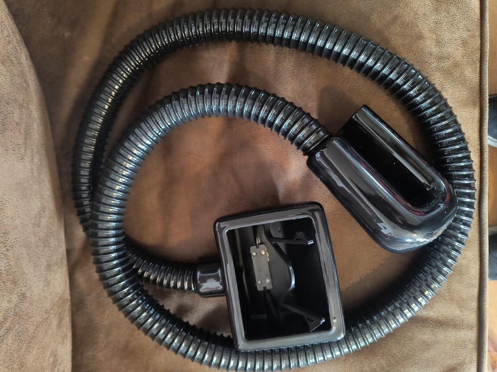 CoolCop Body Armor Air Conditioning Device
