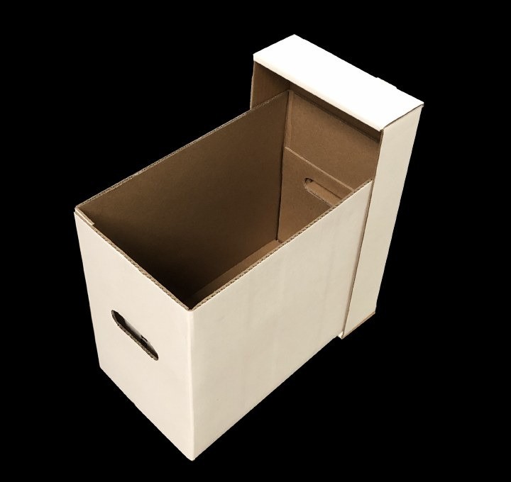 (1) SHORT COMIC BOOK WHITE CARDBOARD STORAGE BOX HOLDERS with LID