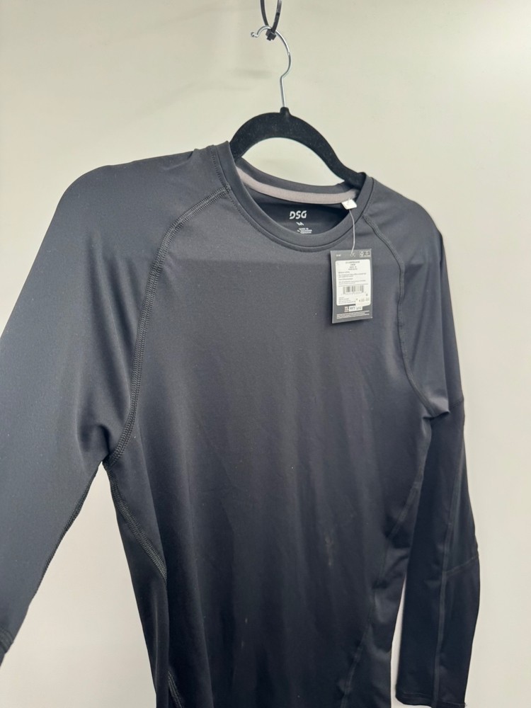 NWT DSG Compression Base Layer Men's Medium Black Crew Neck Long Sleeve Pullover