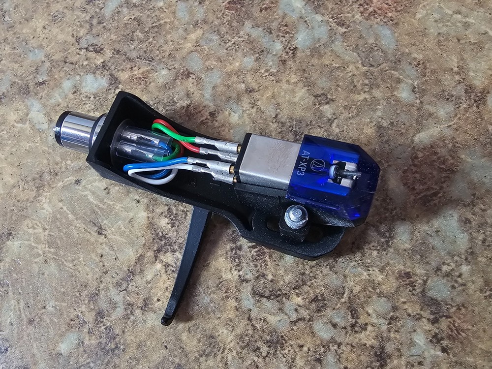 Denon DP400 Hi-Fi Turntable (Black) w/ Auto Speed Sensor Pre-owned