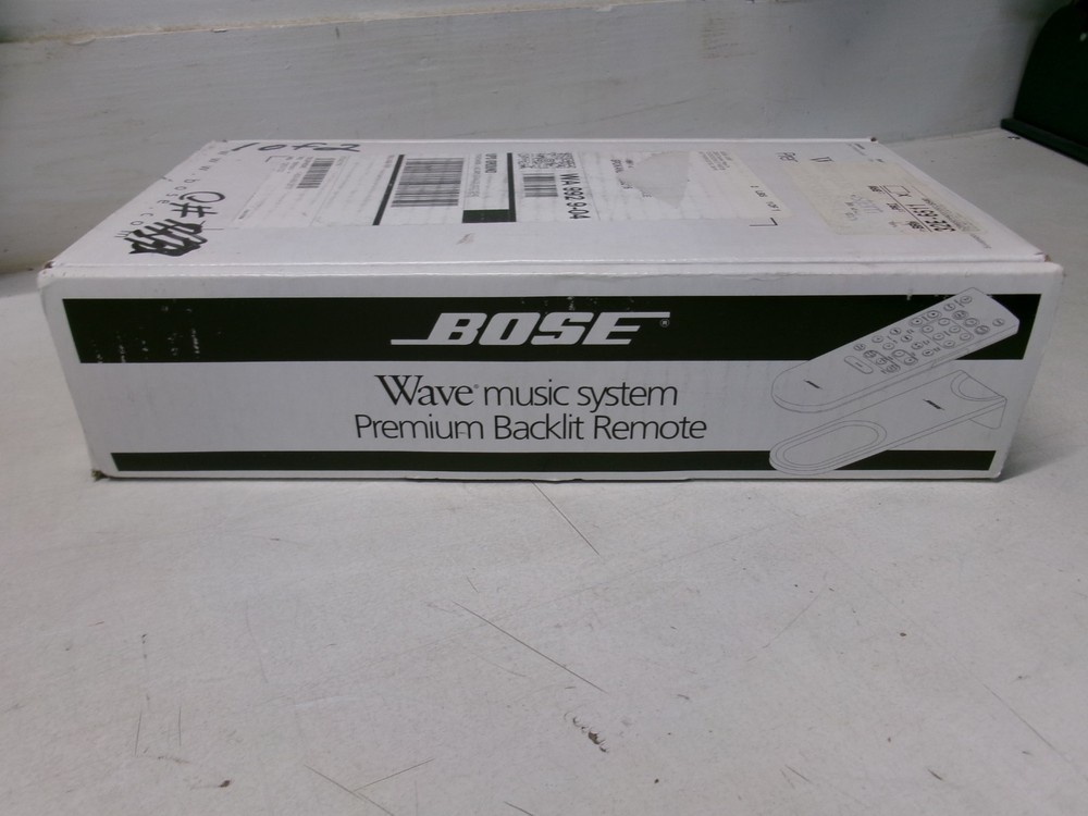 NEW Bose Wave Music System II Premium Backlit Remote Silver