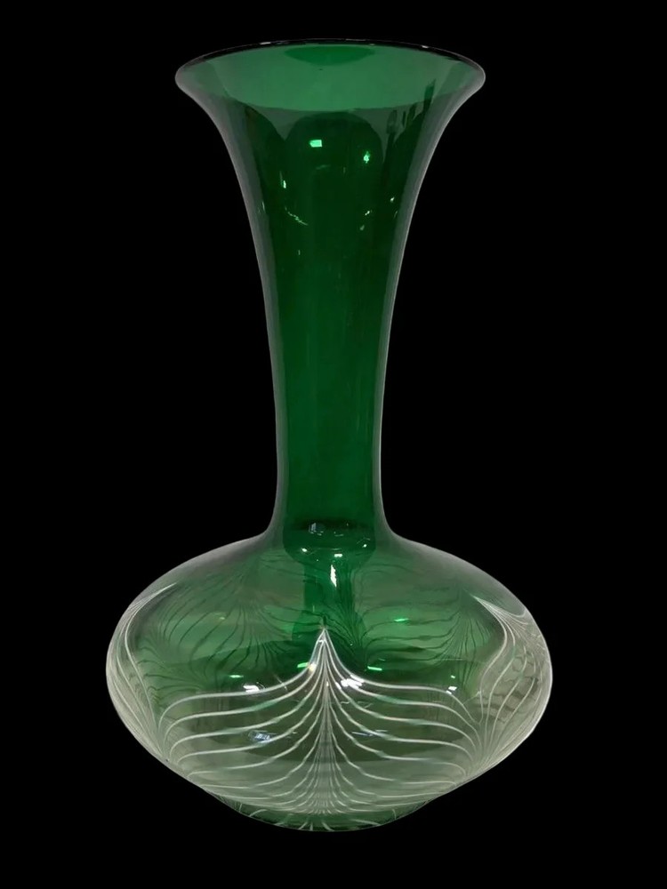 Massive Durand Pulled Feather Art Glass Vase