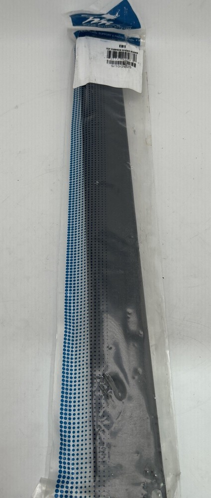 Middle Atlantic EB Series Flanged Blank Panel EB1