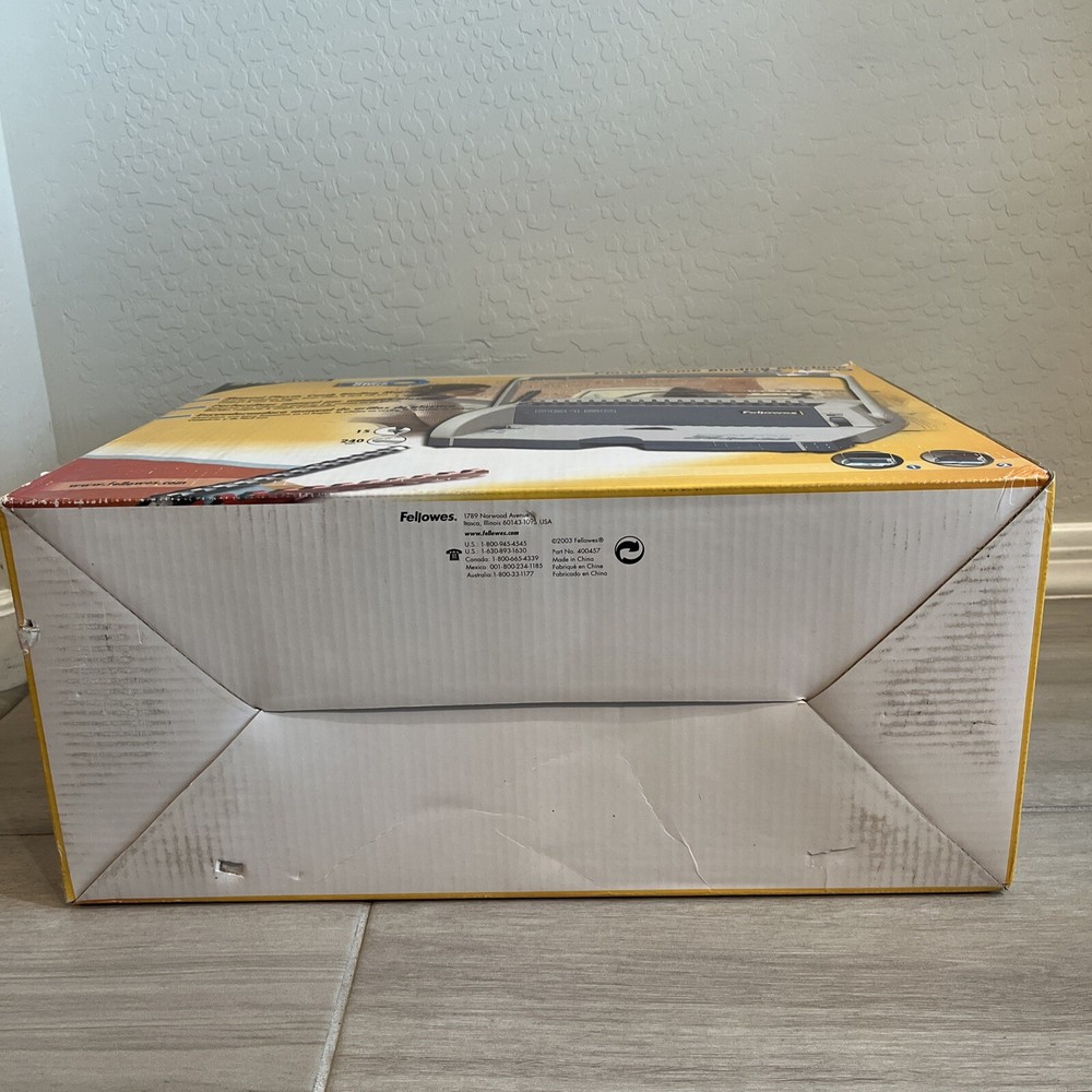 Fellowes PB 150 Plastic Comb Binding/Punching Machine Brand New In Box