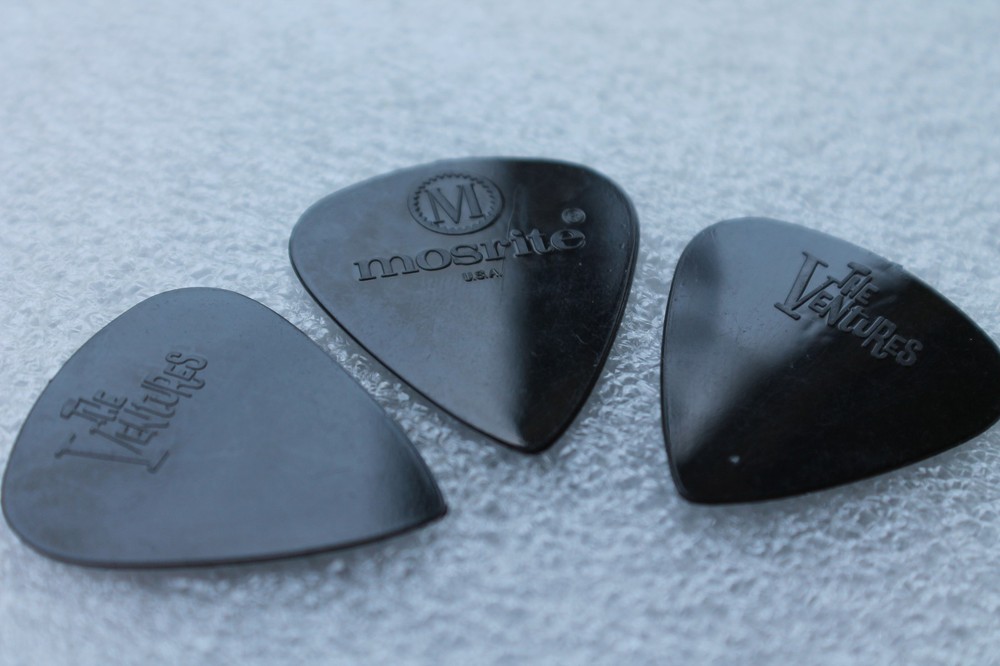 Mosrite "The Ventures" Guitar Pick 3 Pak
