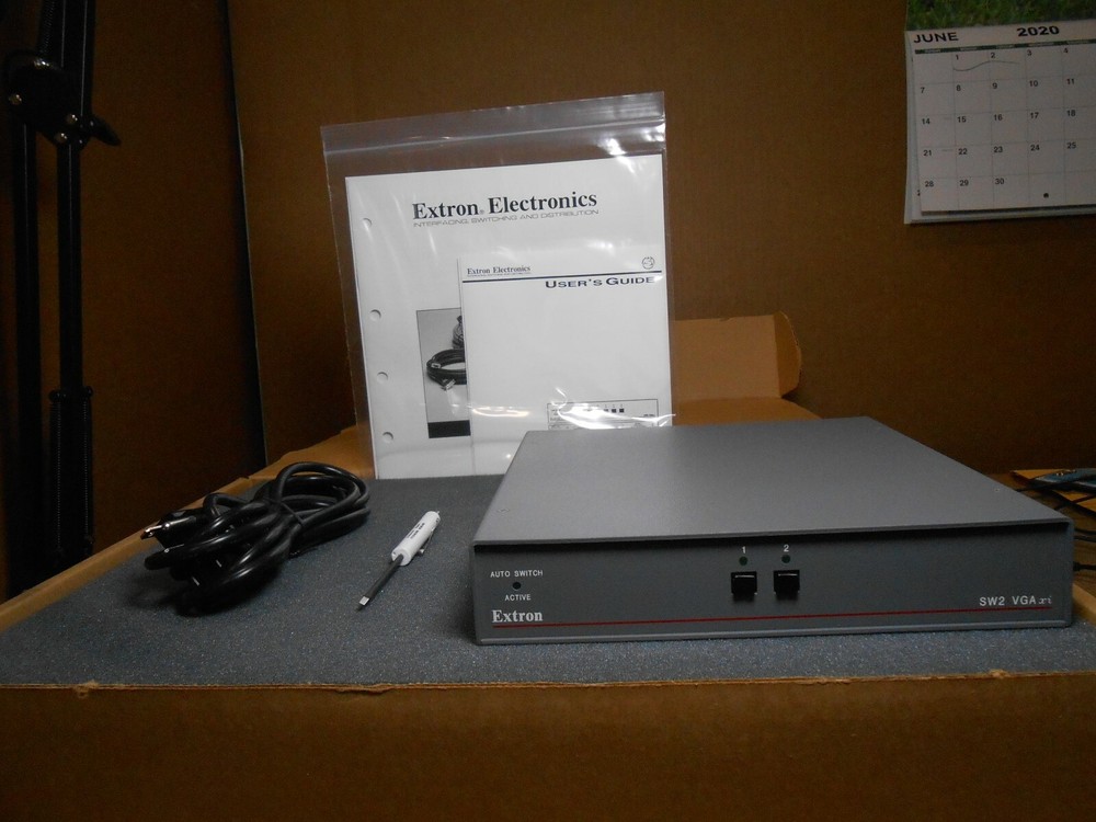 EXTRON SW2 VGAxi AUDIO/VIDEO SWITCHER