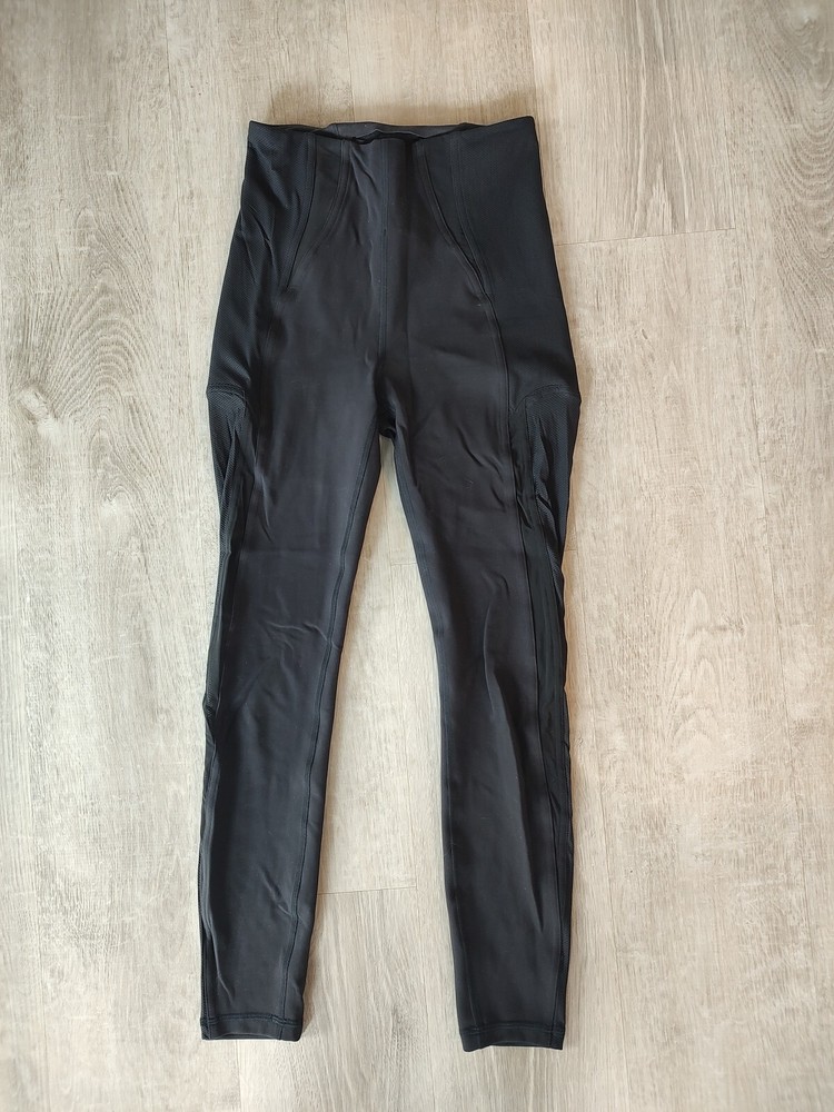 Lululemon Black Leggings Women’s Size 4-EUC