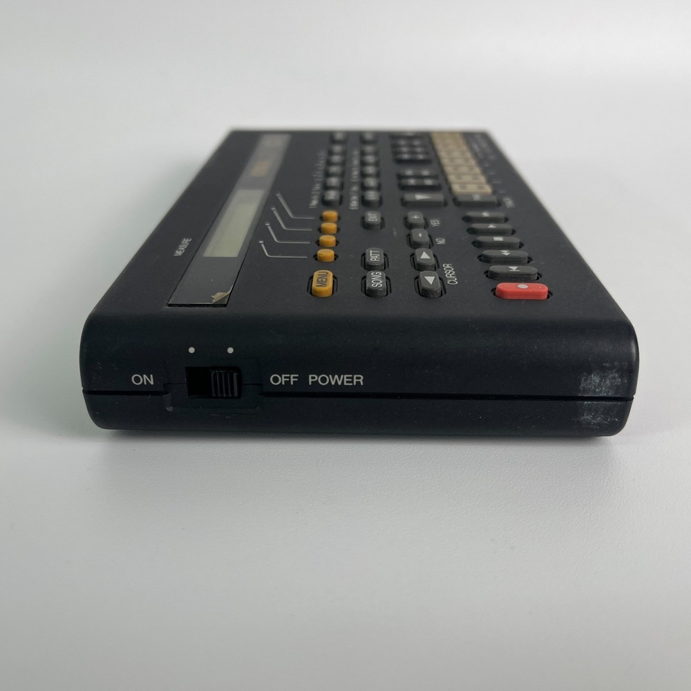 YAMAHA QY10 - Mobile Sequencer Rhythm Machine Digital - Tested & Working - Used