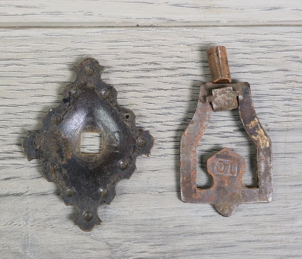 Pair Vintage Gothic Revival Pendant Drawer Pulls Jacobean Iron Style Drop Handle
