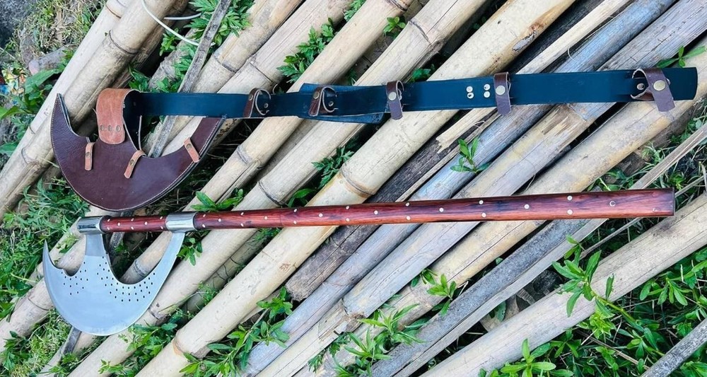 Custom Handmade Blade Large Bardiche Pole Axe Blunt Axe, With Leather Sheath