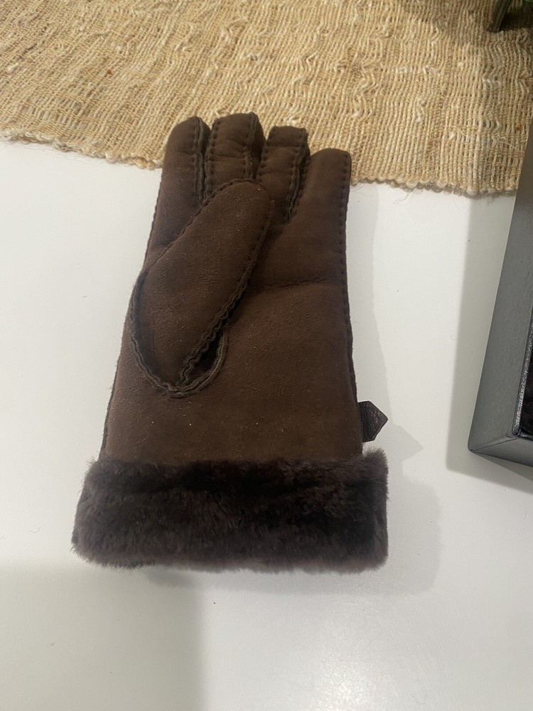 Australia Luxe Collective Cuff Gloves Size M