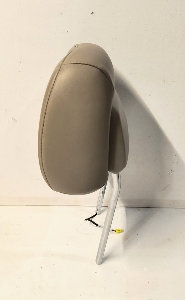 2011-2021 Jeep Grand Cherokee Dodge Durango active headrest OEM Tested no codes
