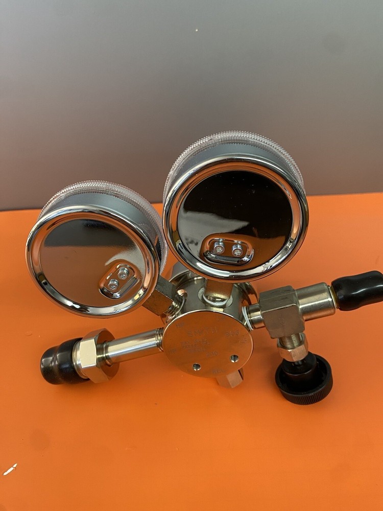 Smith Analytical Regulator Single Stage 3500PSI 1/8” 210-4109