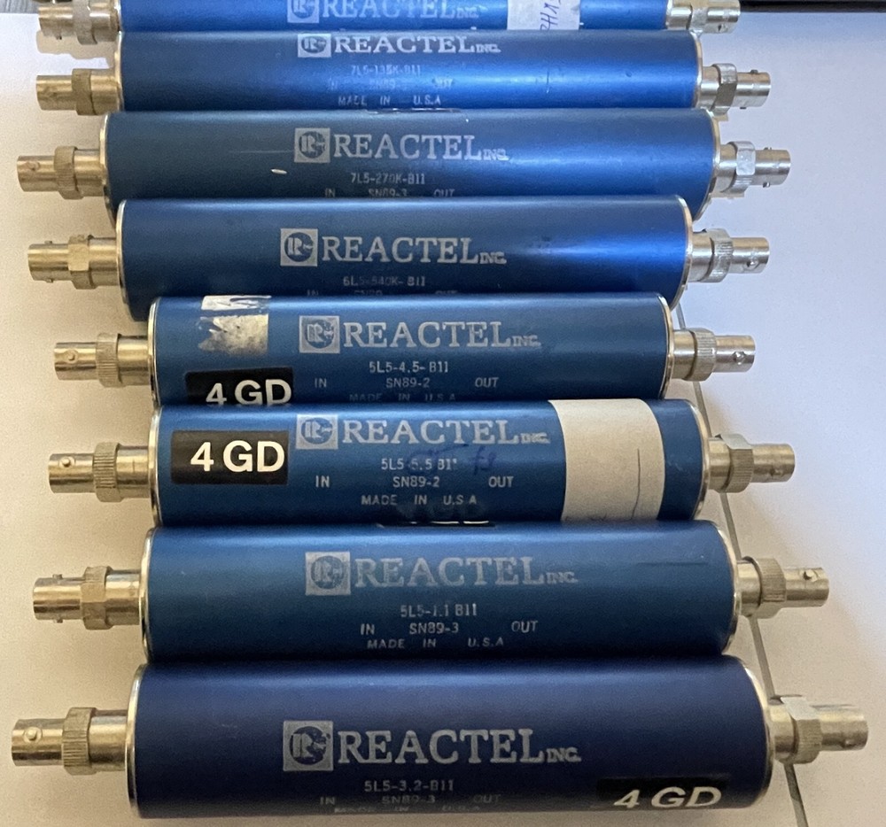 Lot of 8 tubular REACTEL bandpass filter