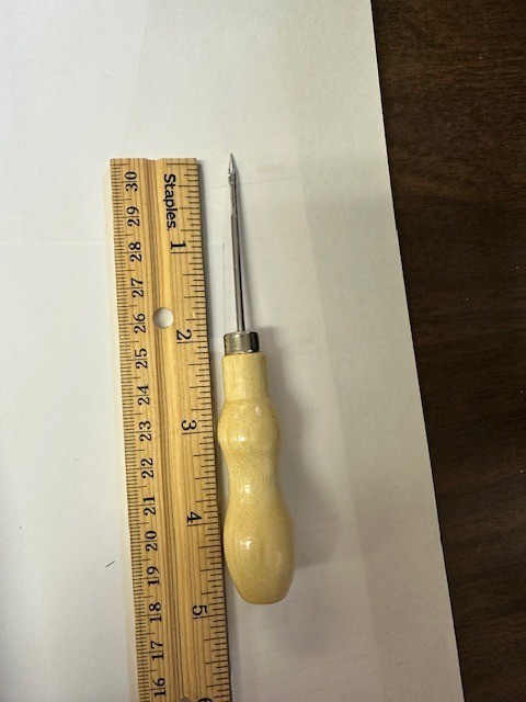 Wooden Handle Pick Tool for Knitting Machines