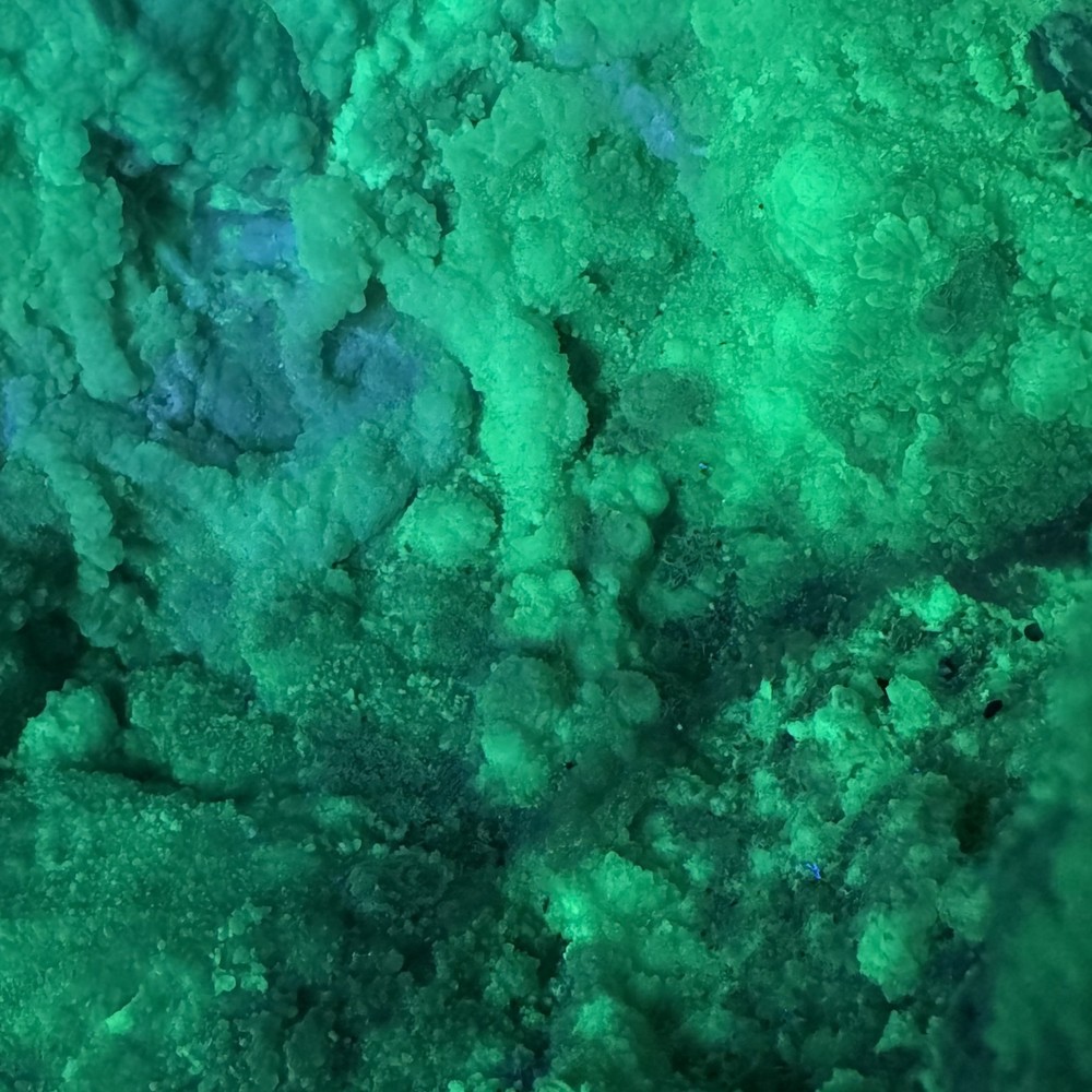Massive Fluorescent Quartz Geode: Dugway Geode Beds, Juab County, Utah- BIG!